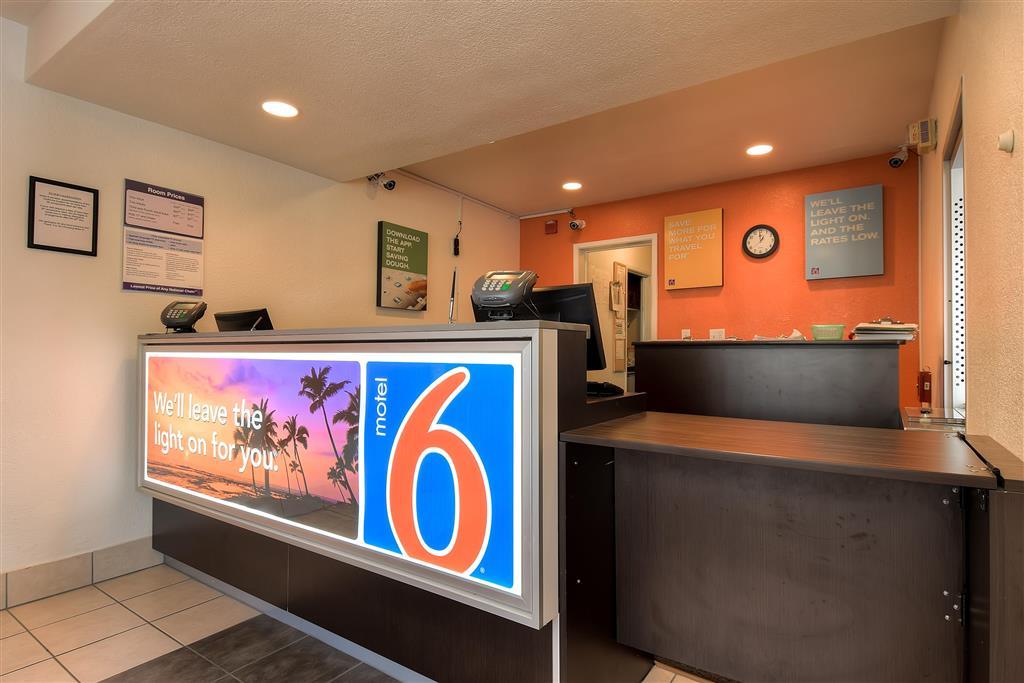 Motel 6-Westminster, Ca - South - Long Beach Area İç mekan fotoğraf