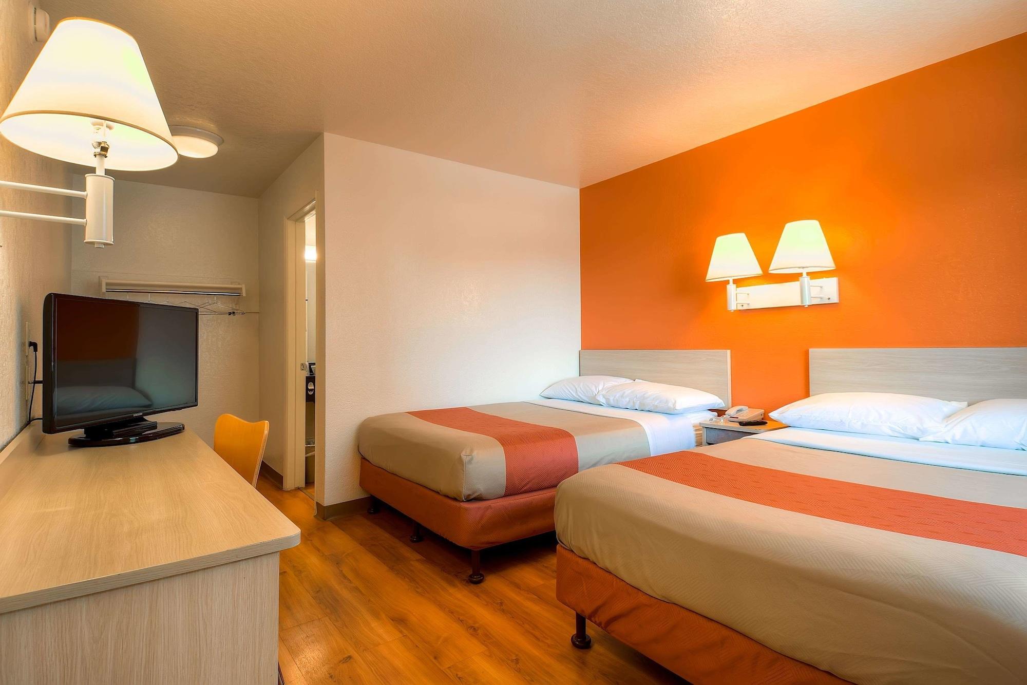 Motel 6-Westminster, Ca - South - Long Beach Area Dış mekan fotoğraf