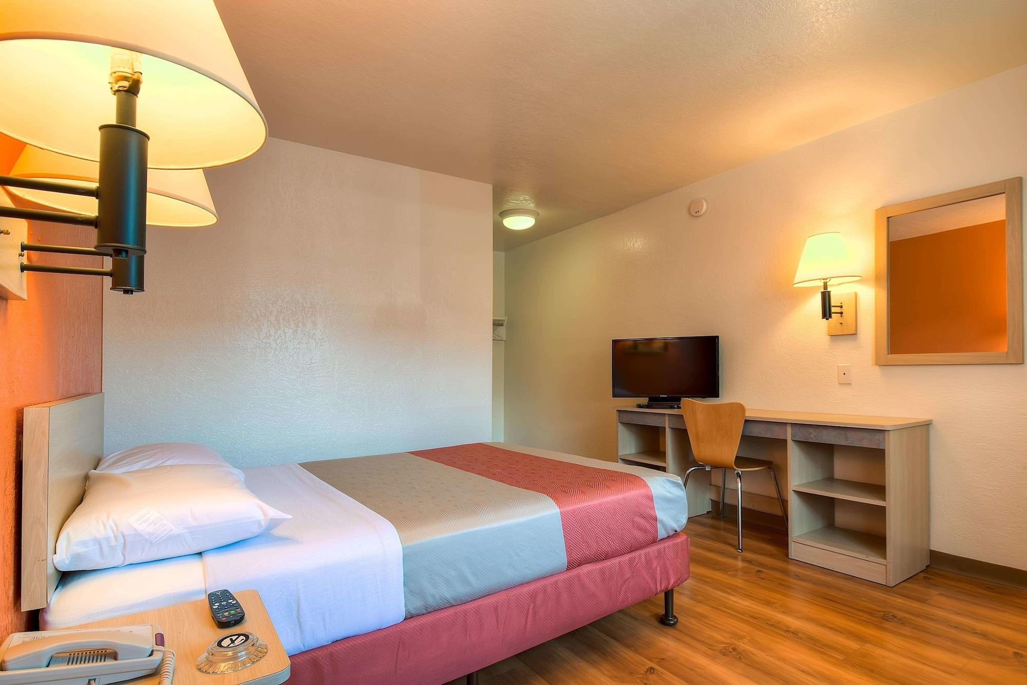 Motel 6-Westminster, Ca - South - Long Beach Area Dış mekan fotoğraf
