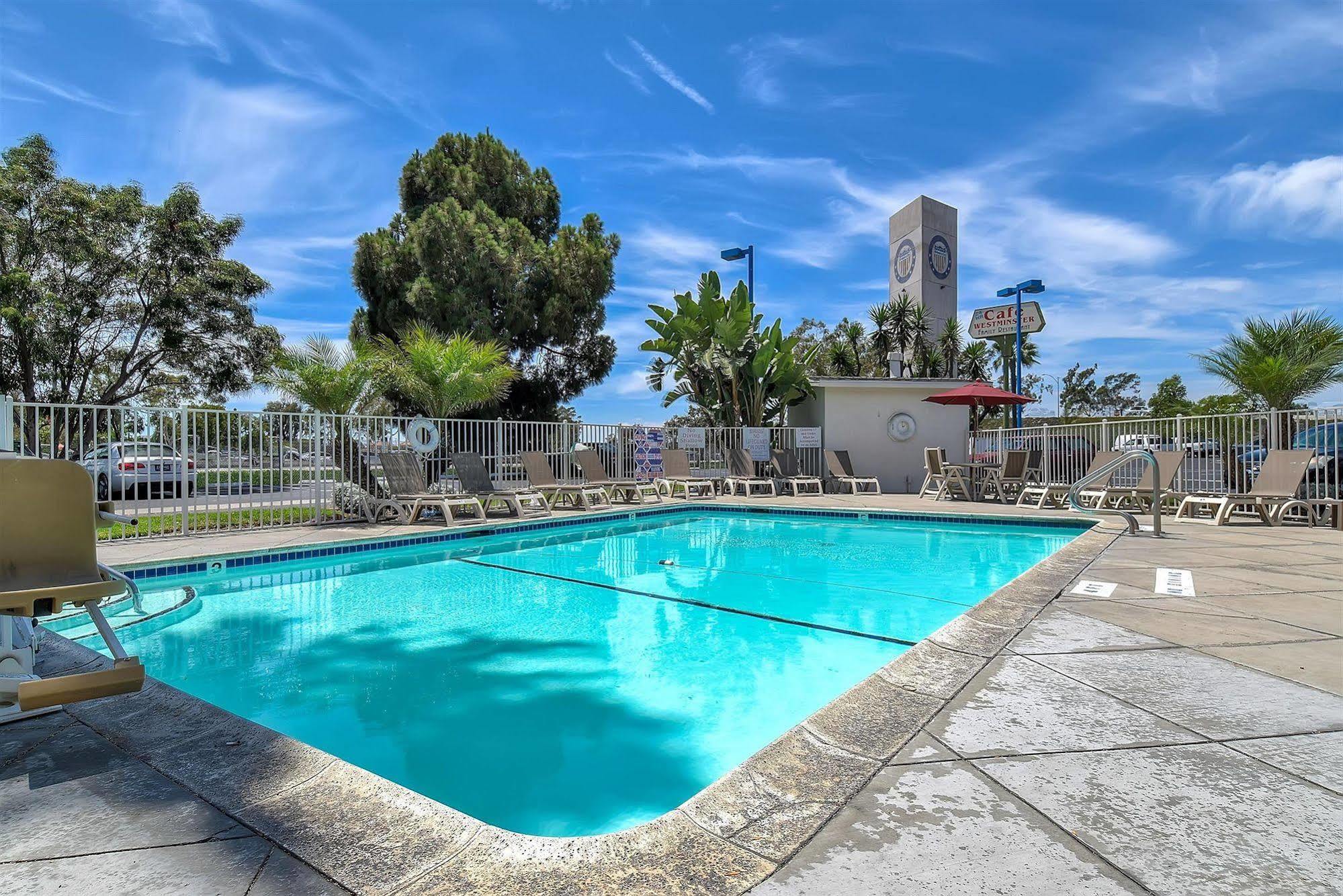 Motel 6-Westminster, Ca - South - Long Beach Area Dış mekan fotoğraf