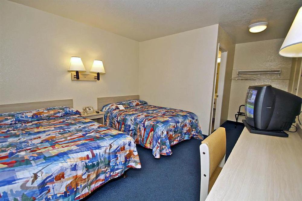Motel 6-Westminster, Ca - South - Long Beach Area Oda fotoğraf